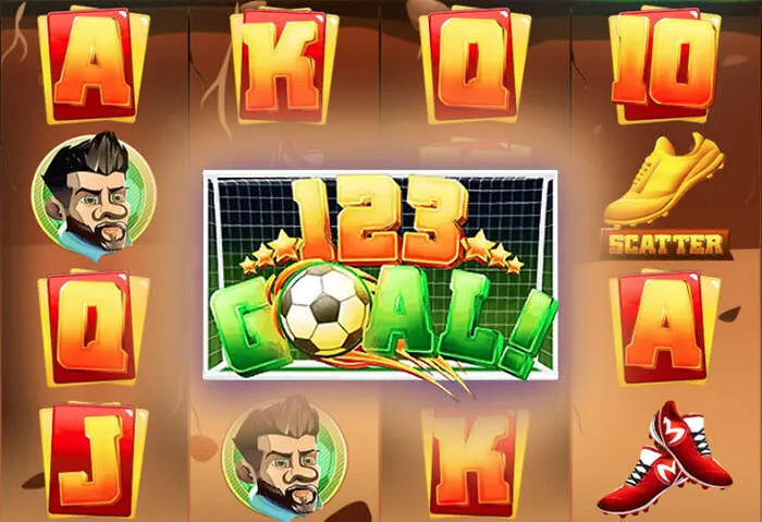 Main tapant un code bonus sans dépôt Sharkroll Casino sur un écran.